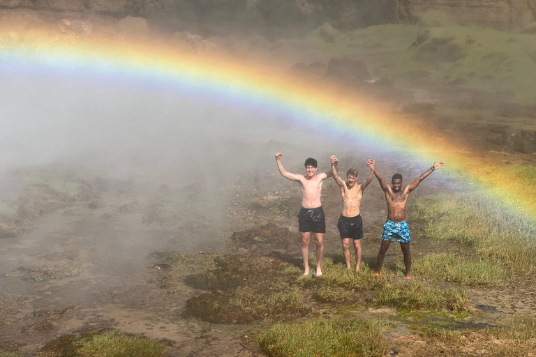 Valencia: Epic Montanejos Hiking, Swim & Waterfall Tour Summer 26: self-guided hiking and thermal springs