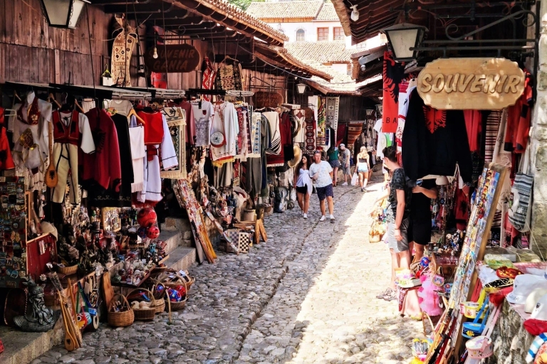 "Kruja Kasteel & Oude Bazaar Dagtour vanuit Tirana en Durres""Kruja Kasteel & Oude Bazaar Tour vanuit Tirana, Durres & Golem"