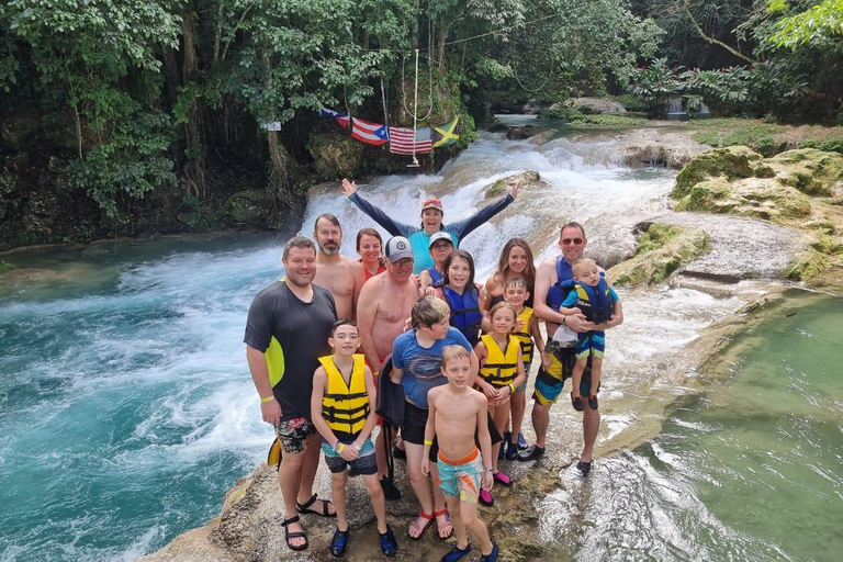 Ocho Rios: Blue Hole und White River Tubing Abenteuer