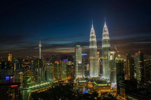 Kuala Lumpur:Night City Tour with Best Skyline Photo Stops