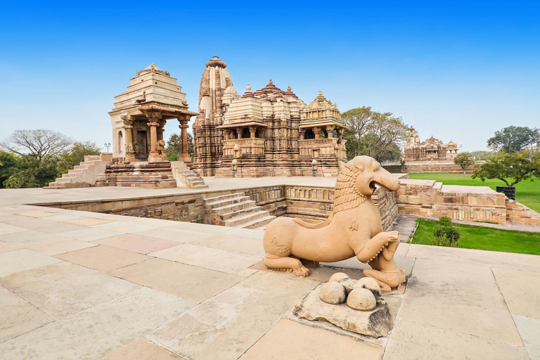 5-Day Trip to Khajuraho, Orchha, Gwalior & Jhansi from Delhi Private Transport + English Guide + 3 Star Accommodation.