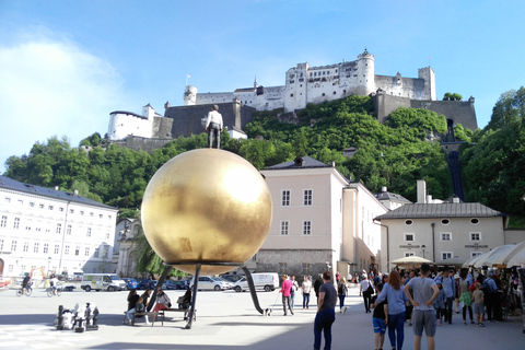 Au départ de Vienne : Excursion guidée à Melk, Hallstatt et Salzbourg