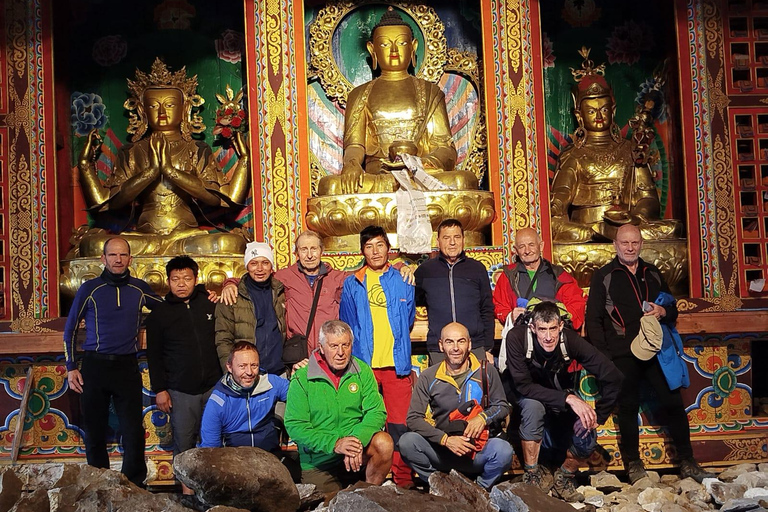 Från Katmandu: 13 dagars Manaslu Circuit Trek med guide