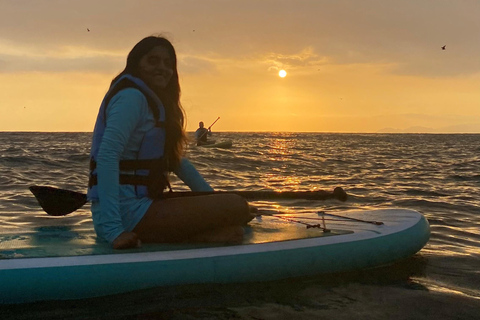 Pôr do sol na Costa Verde em Stand Up PaddleReme ao pôr do sol na costa de Limeña