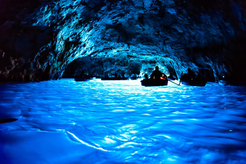 Depuis Sorrente : Excursion d'une journée à Capri et Anacapri avec la Grotte BleueVisite de Capri en espagnol