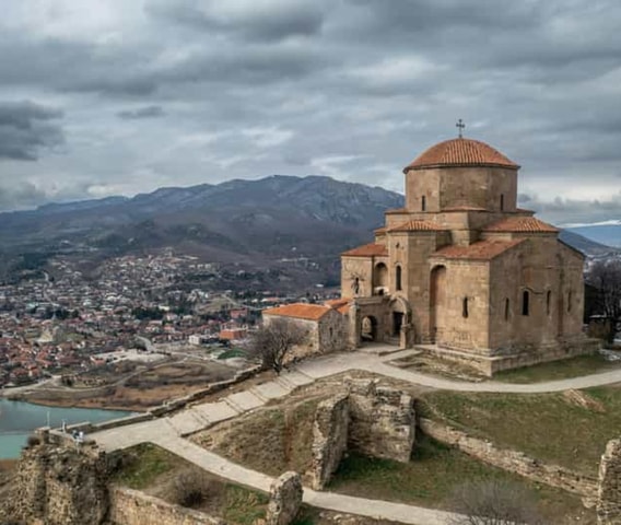 Short Mtskheta: Svetitskhoveli, Samtavro, and Jvari …