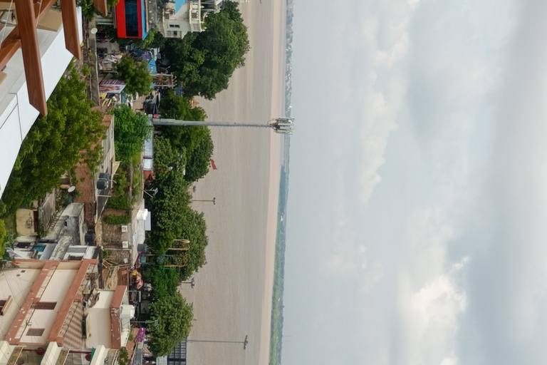 Varanasi: Zonsopgang rivier de Ganges en ochtend wandeltour