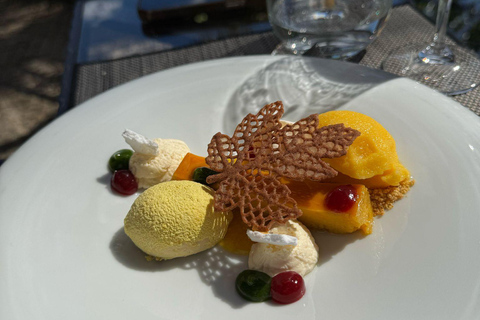 Private Douro Luxury,Private Boat,Wine,visits, 5 Stars Lunch