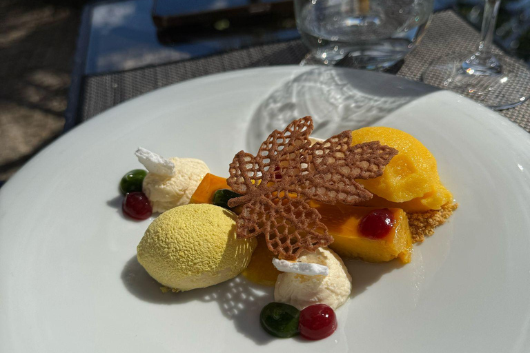 Private Douro Luxury,Private Boat,Wine,visits, 5 Stars Lunch