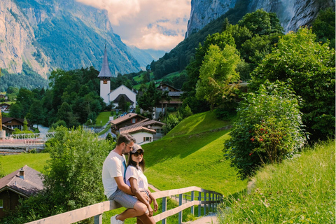 Visite guidée privée d&#039;une demi-journée à Interlaken en voiture avec un guide local