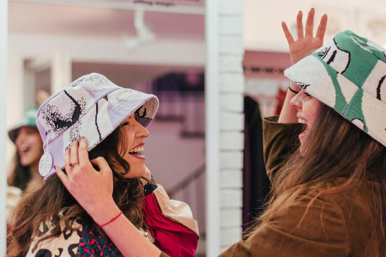 Bogotá: Chapinero Alto Walk with Coffee &amp; Local Market