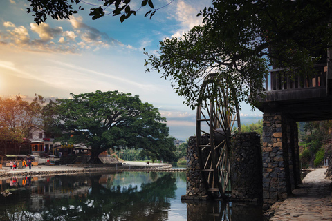 Chengdu: Leshan Giant Buddha & Huanglongxi Ancient Town Tour Private tour with English or Cantonese guide