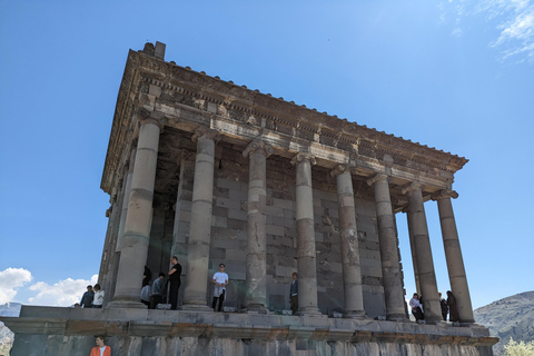 Tour dell&#039;Armenia essenziale Geghard, Garni, Sevan, Pranzo fatto in casa