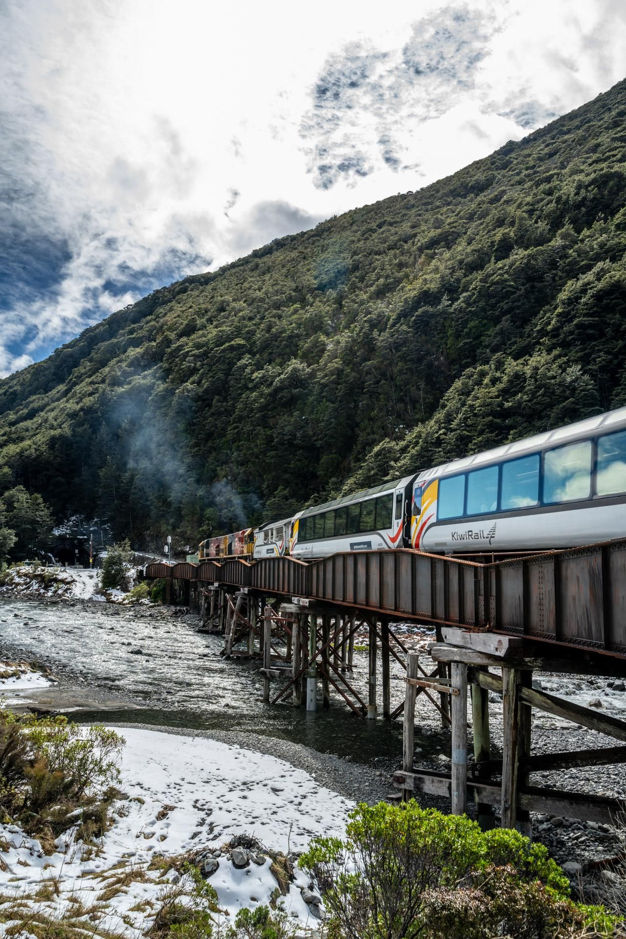 Tour von Christchurch nach Franz Josef mit TranzAlpine (einfache Fahrt)