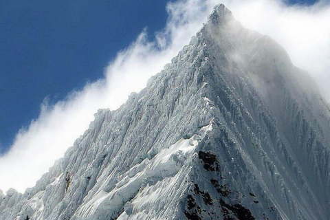 Huaraz: Full day tour to the Parón Lagoon