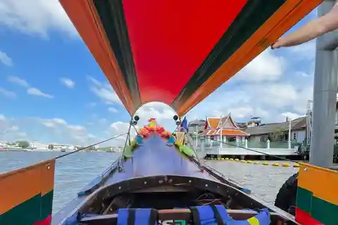 Bangkok: Tour en barco por el canal de Wat Arun