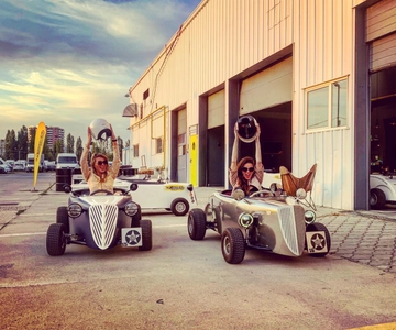 Bucharest: City Tour by a Mini Hot Rod