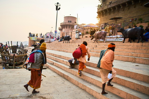 Varanasi: Southern Monasteries & Aghori Ashram Private Walk