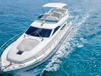 From Villasimius: Private Yacht Tour with Lunch