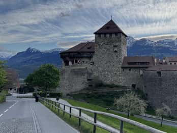 Von Zürich aus: Liechtenstein, Österreich, Deutschland, Schweiz