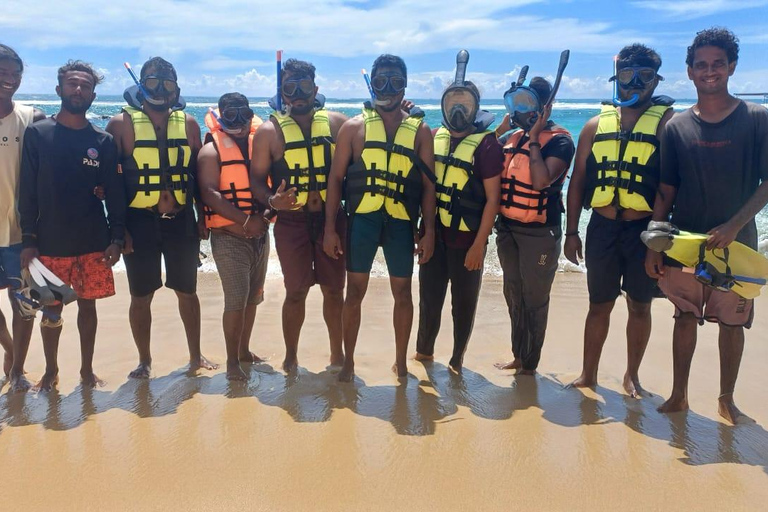 Mirissa: Private Eco Turtle Snorkelling Tour & Photography