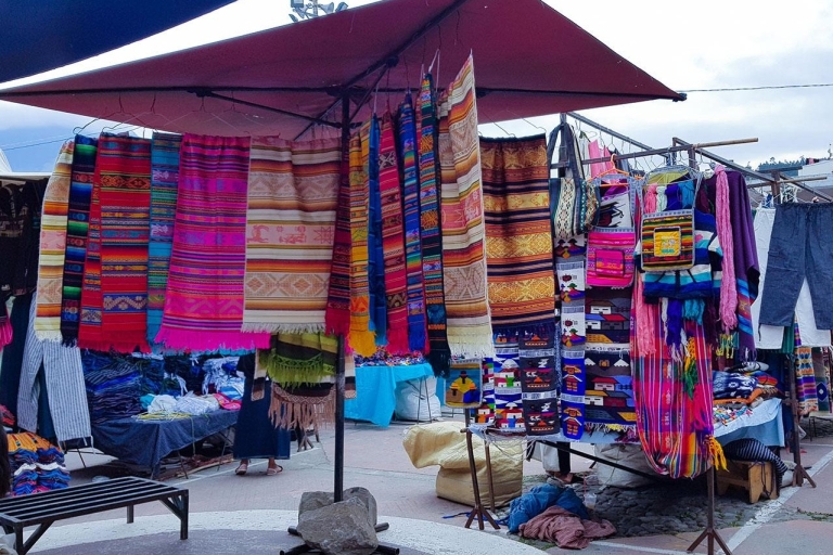 Markttour in Otavalo, Peguche waterval en Cuicocha laguneOtavalo Markt Tour - privé