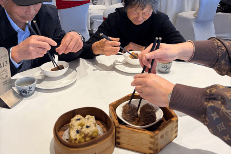 Guangzhou Food Tour: Dim Sum, Markets & Local Culture