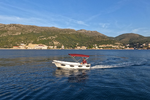 Dubrovnik: Retro Boat Rental with Snorkeling Gear 8 hour rent with pick up and drop off included