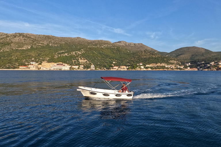 Dubrovnik: Retro Boat Rental with Snorkeling Gear 8 hour rent with pick up and drop off included