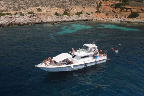 Da Trapani: Favignana e Levanzo Yacht Tour con pranzo