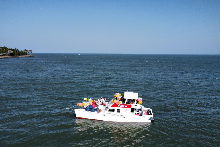 马普托湾夕阳游船