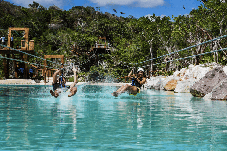 Parque Scape en Punta Cana: Cenote, tirolinas, cuevas y más