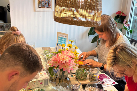 Düsseldorf: Explore the magical Mosaic Art Course