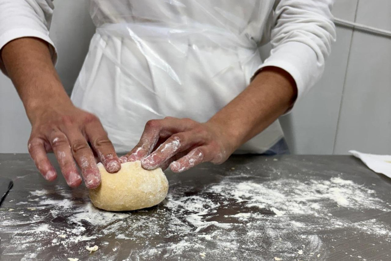 Naples: Hands-On Italian Cooking Class of Pasta