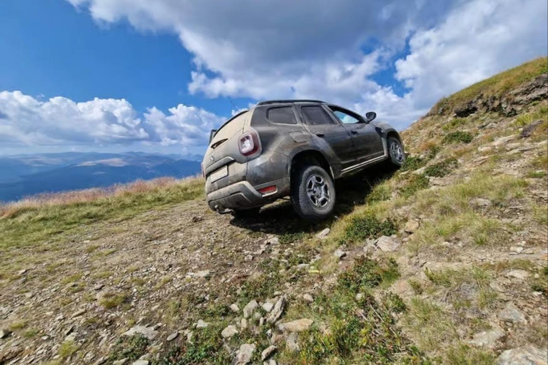 Bucharest: 2-Day Private 4x4 Carpathian Adventure