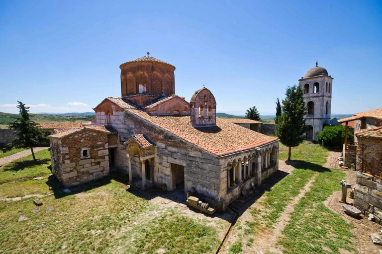 Da:Tirana/Durres/Golem:Anfiteatro di Durazzo e Tour di Pollonia.