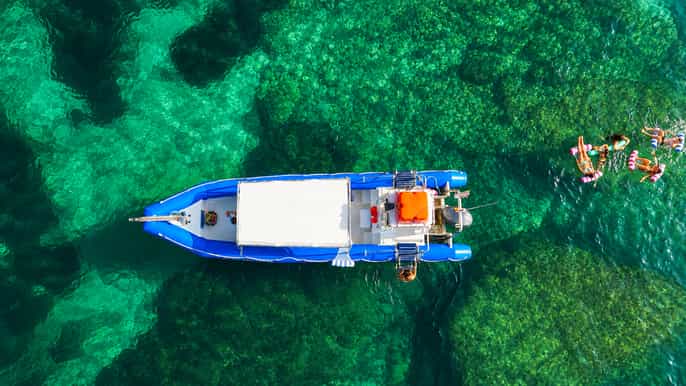 Marsaxlokk: excursão de barco por baías escondidas e águas azul-turquesa