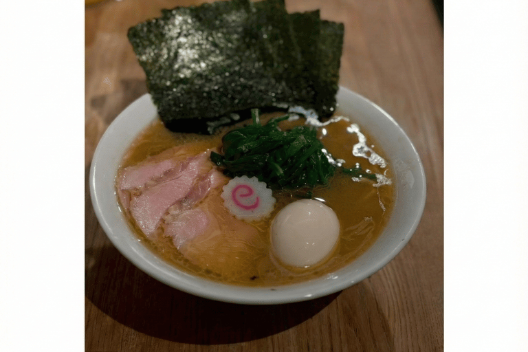Sapporo: Ramen Tasting Tour with 3 Mini Bowls of Ramen