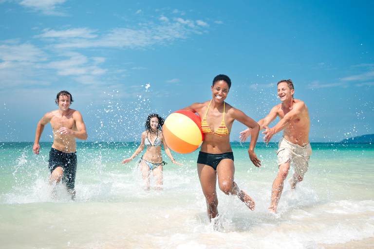 From Cancún: Catamaran Cruise with Open Bar, Snorkeling, and Lunch Basic tour with drinks included