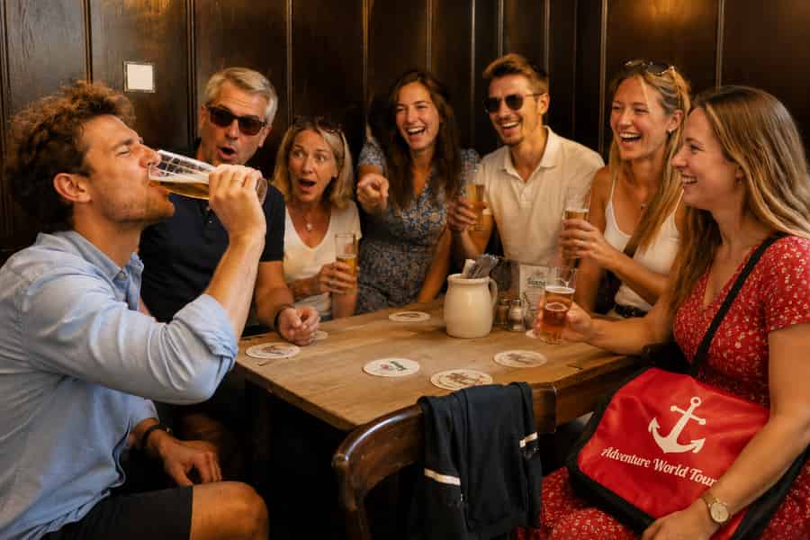 Köln: Kölsches Bier und Brauhaus 2-stündige Tour. Foto: GetYourGuide Köln: Kölsches Bier und Brauhaus 2-stündige Tour. Foto: GetYourGuide