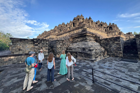 Bali: 5 Days Ijen, Bromo, Borobudur and Prambanan To Jakarta