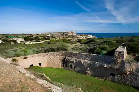 Menorca: Marlborough Fort Experience
