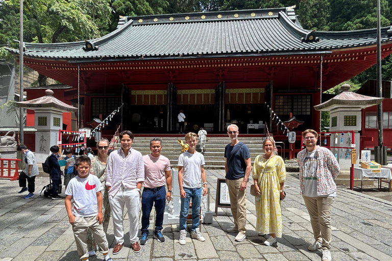 Tour privato di Nikko da e per Tokyo fino a 12 ospitiTour privato di Nikko da e per Tokyo fino a 12 persone