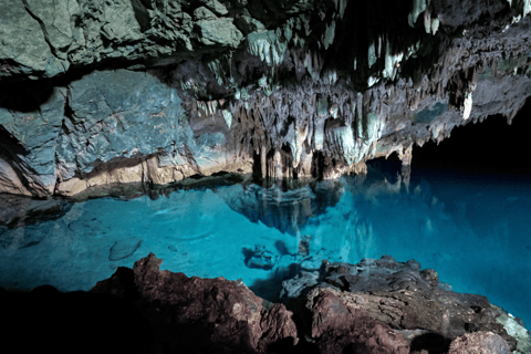 Labuan Bajo: Private Yacht to 3 Hidden Gem Komodo Islands Afternoon Yacht Tour (13:00–19:00)