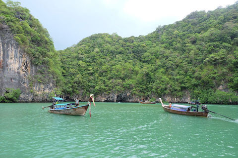 Krabi: jednodniowa wycieczka łodzią typu Longtail na wyspy Hongkong