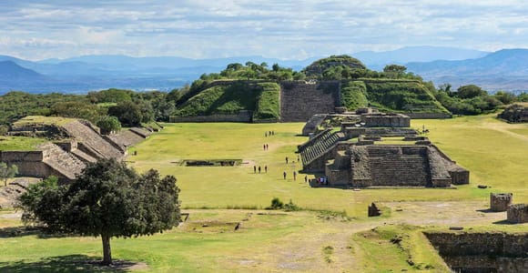 Oaxaca: Mount Albán & Cuilapam de Guerrero Full-Day Tour