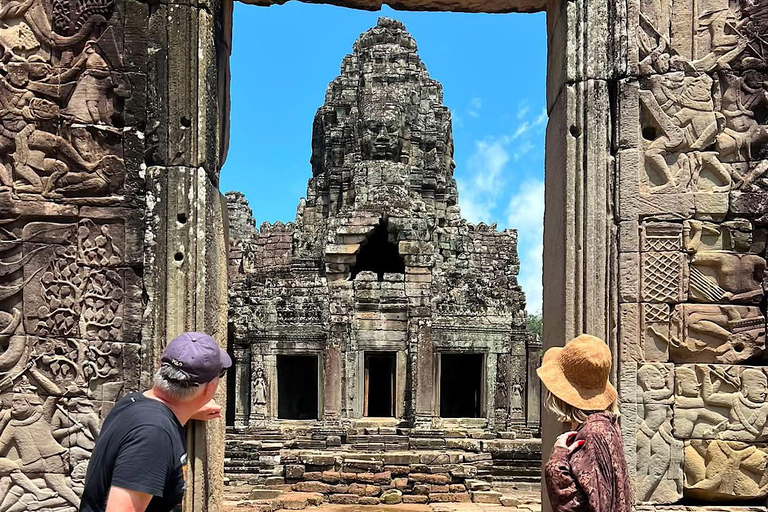 Siem Reap: Private Angkor Wat Tuk-Tuk Tour (English Driver) 5-8 Hours: Angkor Wat - Top 3 Temples & More (Flex-Start)
