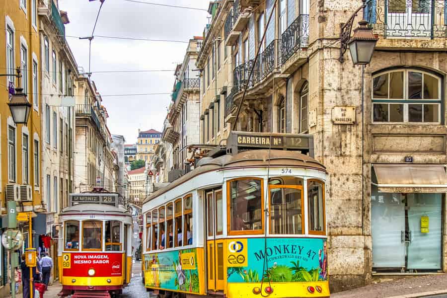 Lissabon: Private Tuk-Tuk-Tour mit ortskundigem Guide & Aussichtspunkten. Foto: GetYourGuide