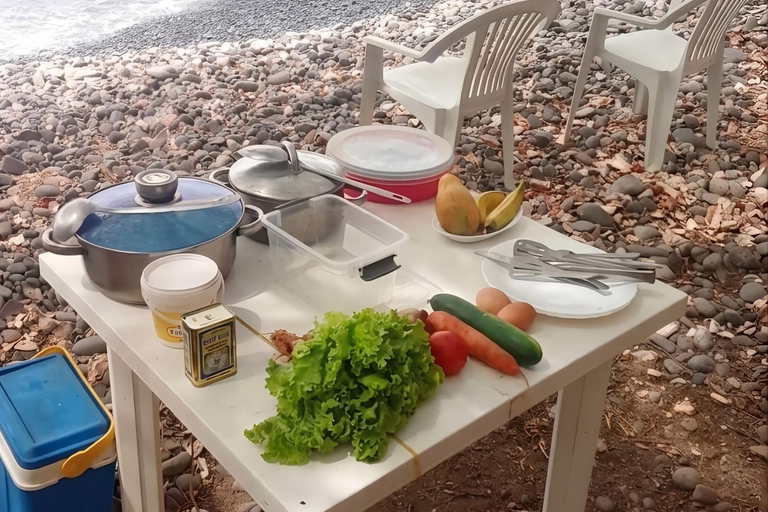 Tarrafal: Traditional Boat Tour with Fishing and BBQ