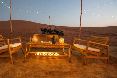 Från Dubai: Zerzura Buggy Experience + Middag i sanddynerna2-sitsig Desert Fox Buggy + Privat middag för alla gäster
